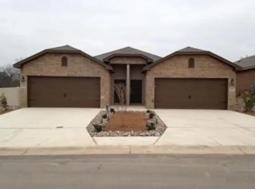 601 Jack Rabbit Lane B, Buda