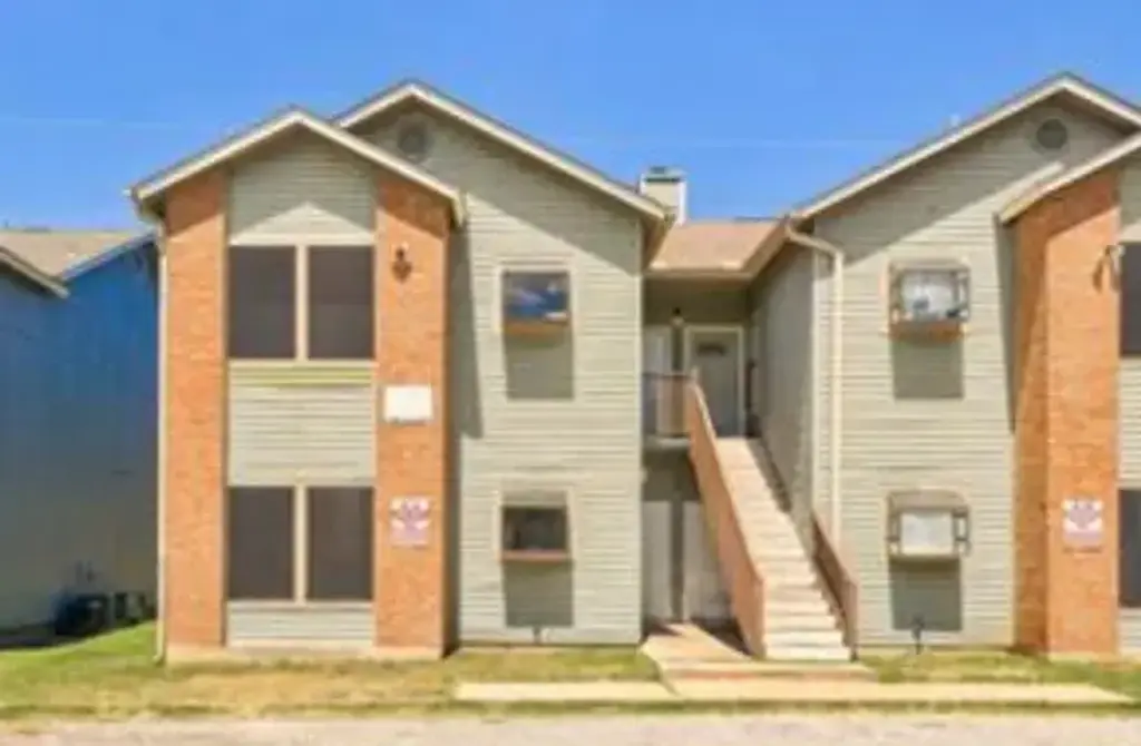 2505 W Slaughter Lane C, Austin