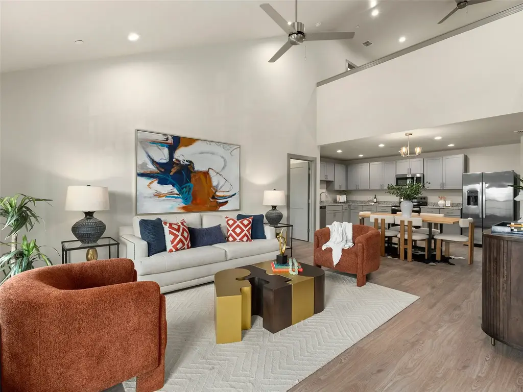1554 Gruene Road B-5, New Braunfels