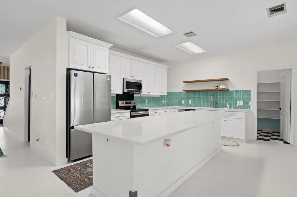 8353 Steamline Circle, Austin