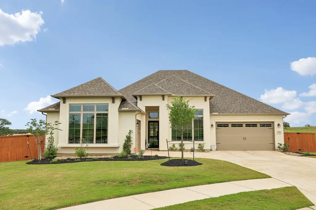 130 Firethorn Loop, Bastrop
