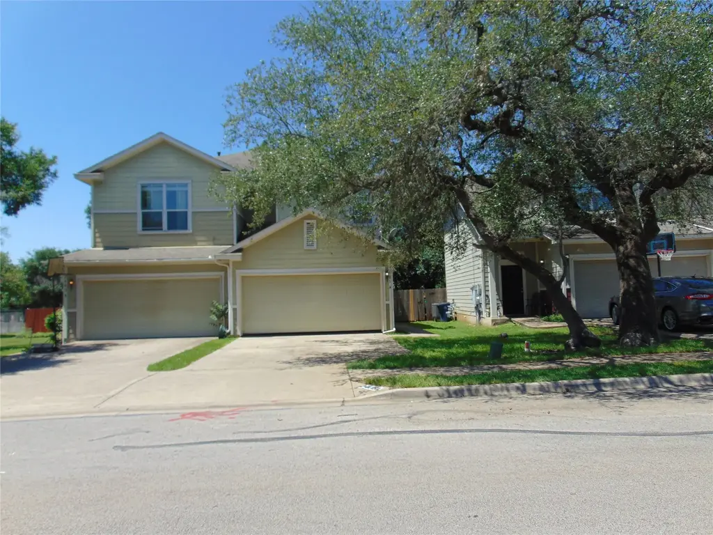 2405 Allred Drive A, Austin
