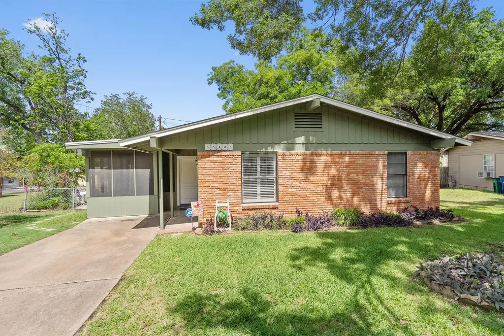 8405 Sequoia Drive, Austin