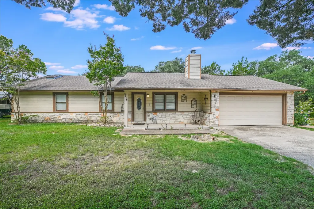 3248 Brass Buttons Trail, Austin