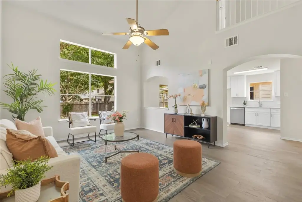 11313 Pardoners Tale Lane, Austin