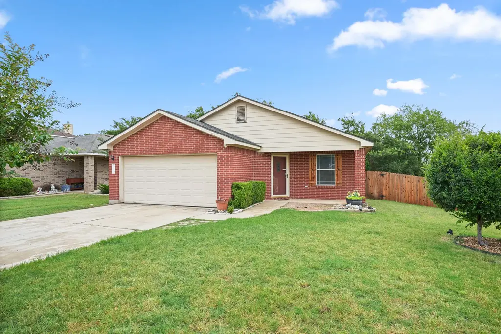 516 Emma Rose Trail, Leander