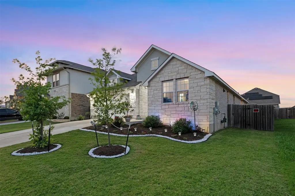 4420 Jackies Drive, Pflugerville