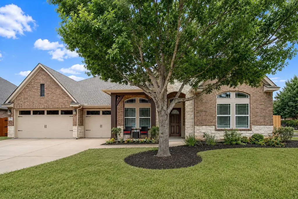200 Navigator Drive, Austin