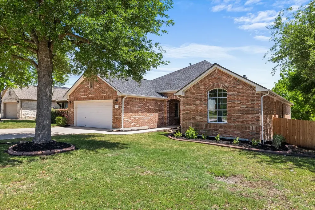100 Stratton Court, Austin