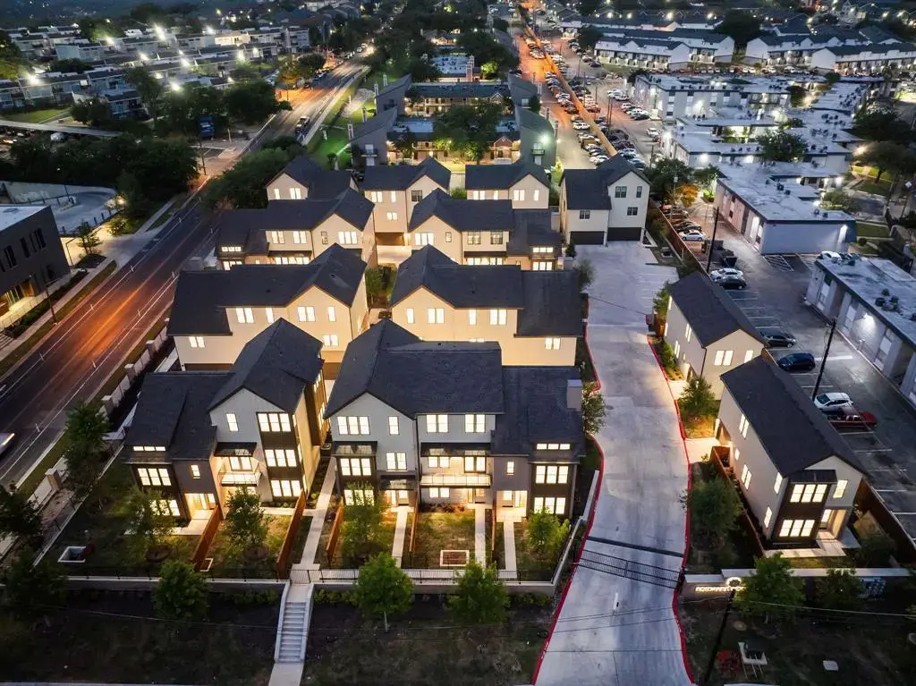 2209 Woodland Avenue 1202, Austin