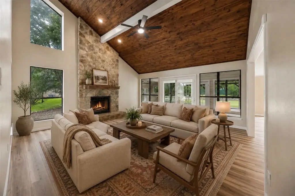 50 Palmer Lane, Wimberley