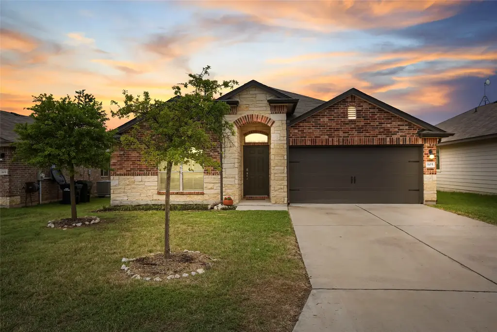 105 Plata Lane, Jarrell