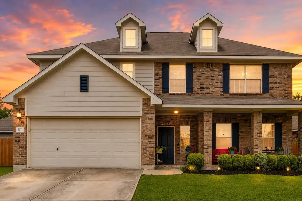 317 Otono Loop, Kyle