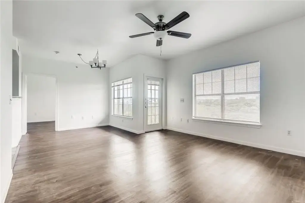 2320 Gracy Farms Lane 835, Austin