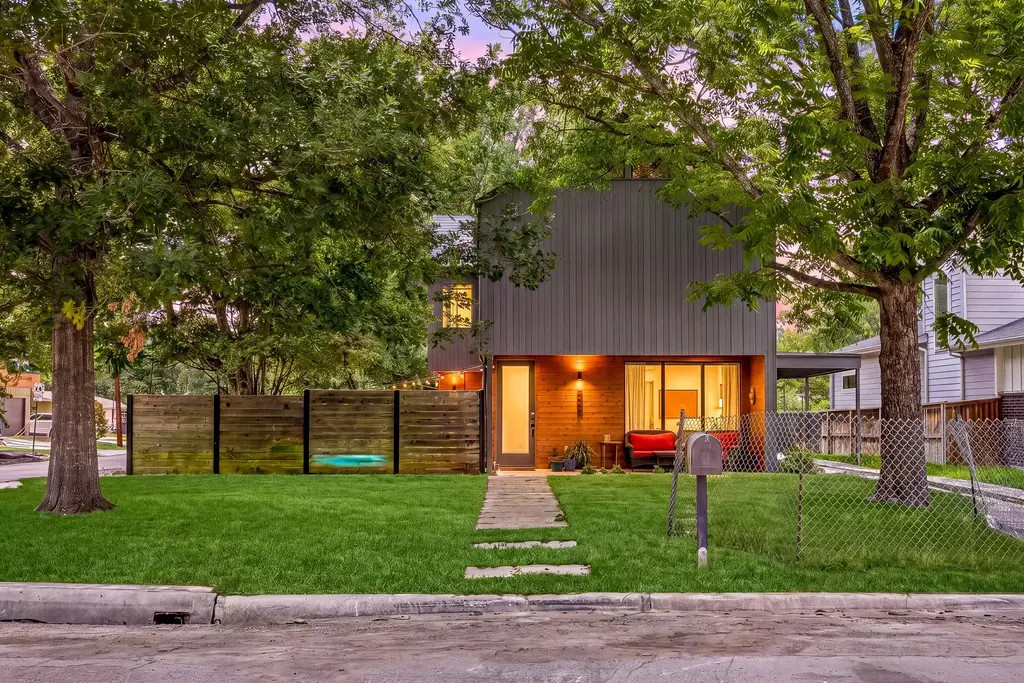 3306 Garden Villa Lane, Austin