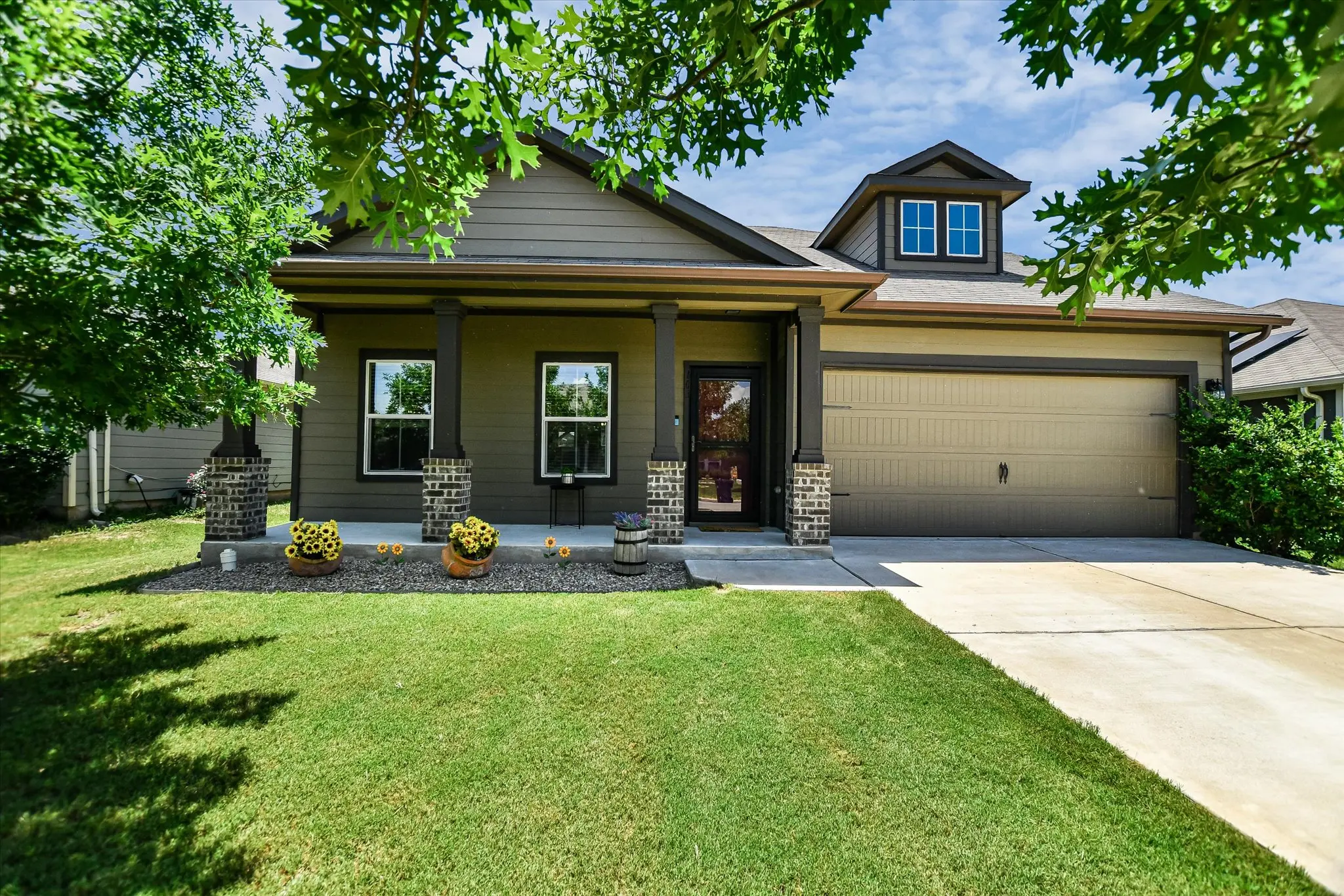 Photo of Listing #9200650