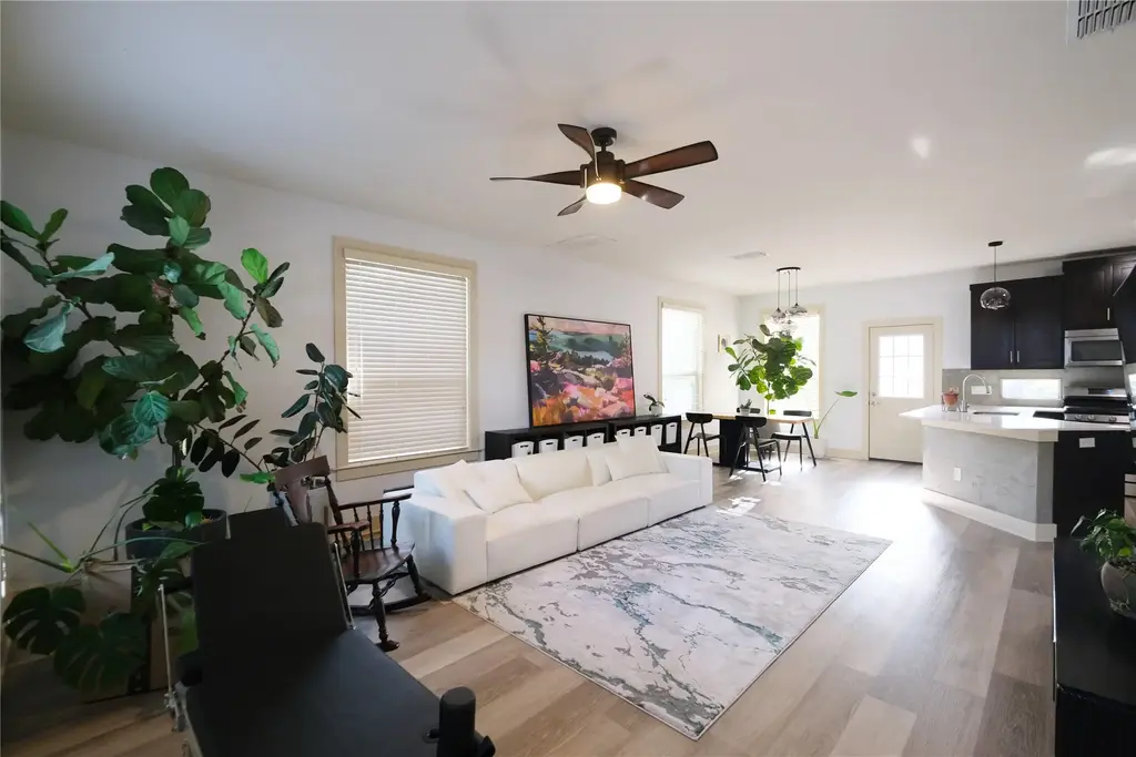 604 Allen Street 104, Austin