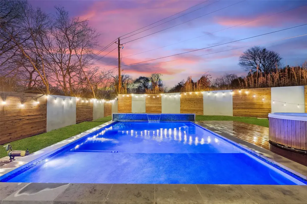 4800 Vinson Drive A, Austin