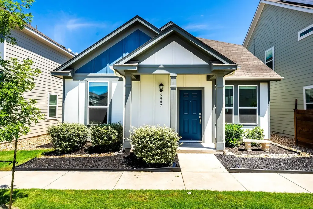 5002 Plum Peach Bend 149, Austin
