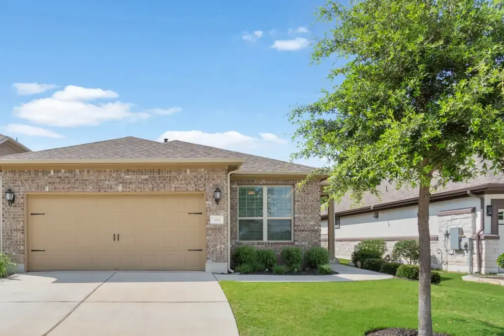 3212 De Luca Court, Round Rock