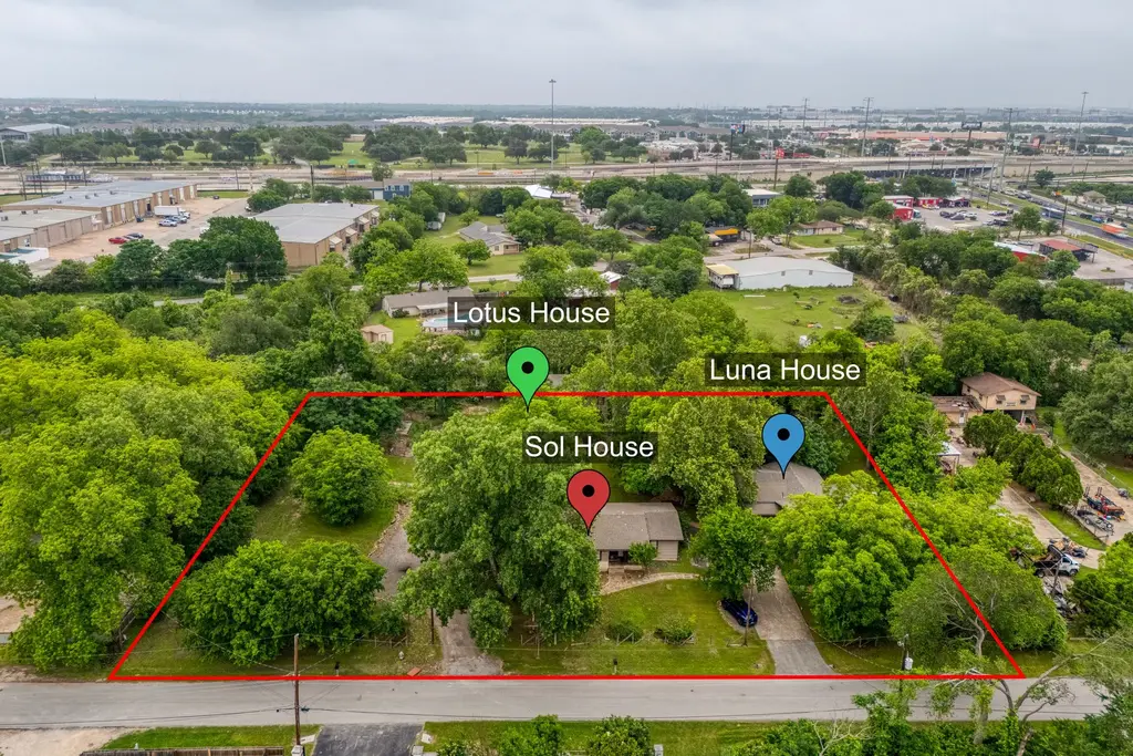 13805 Ann Place, Austin