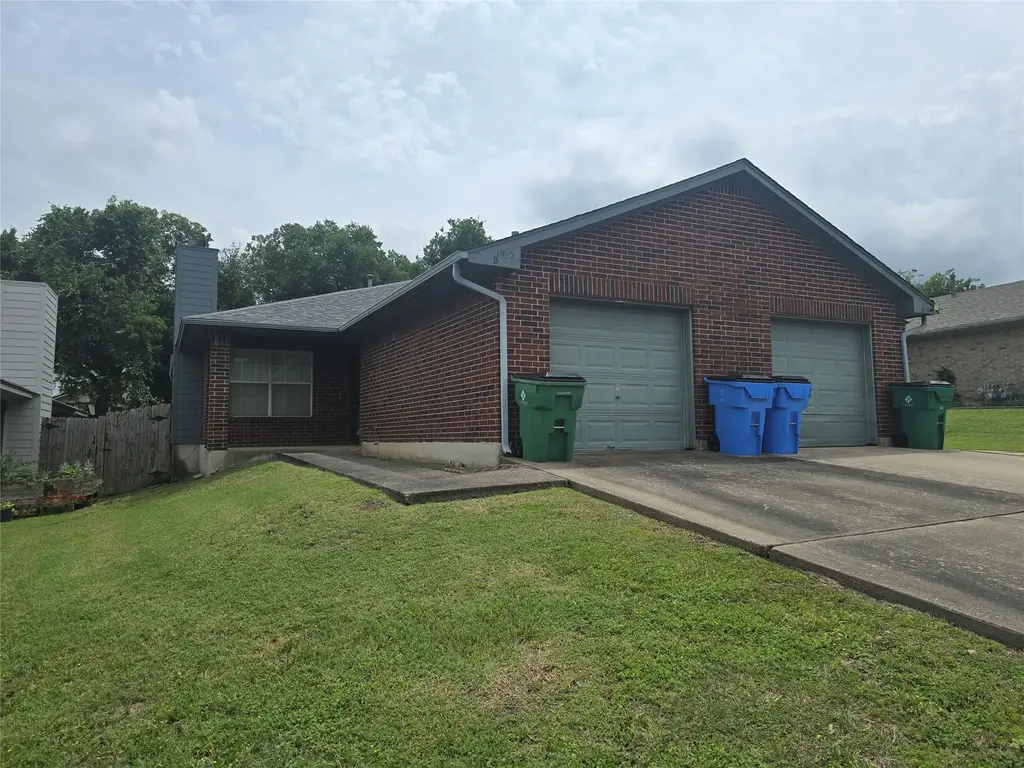 1915 Alex Avenue B, Austin