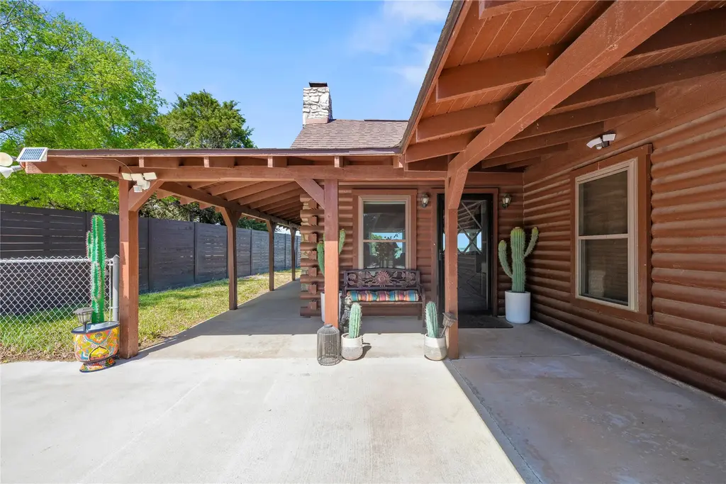 5597 Cliff Lane, Temple
