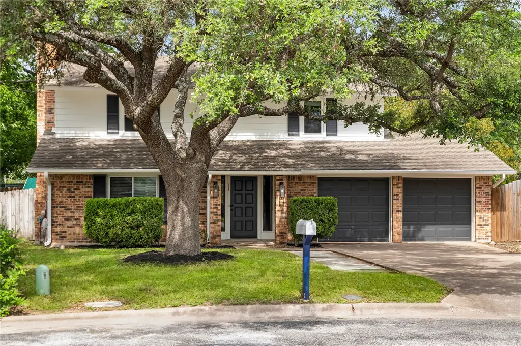 304 Clearsky Circle, Austin