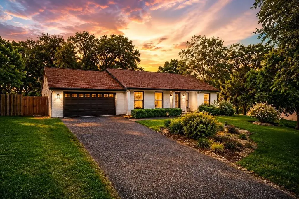 9004 La Fauna Path, Austin