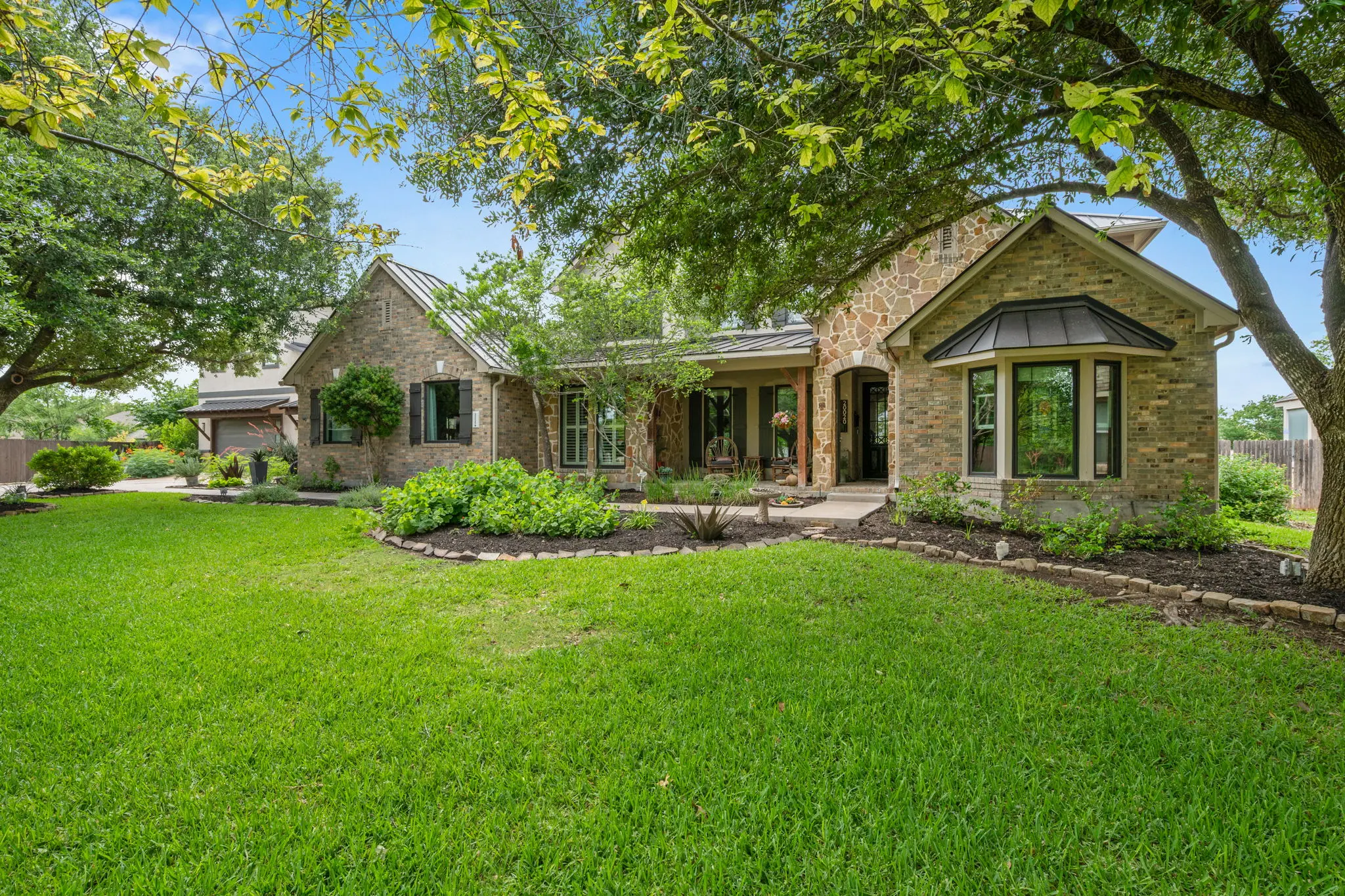 Photo of Listing #2708996