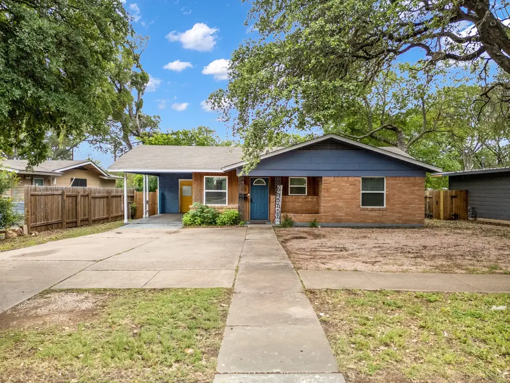 4705 Manchaca Road, Austin