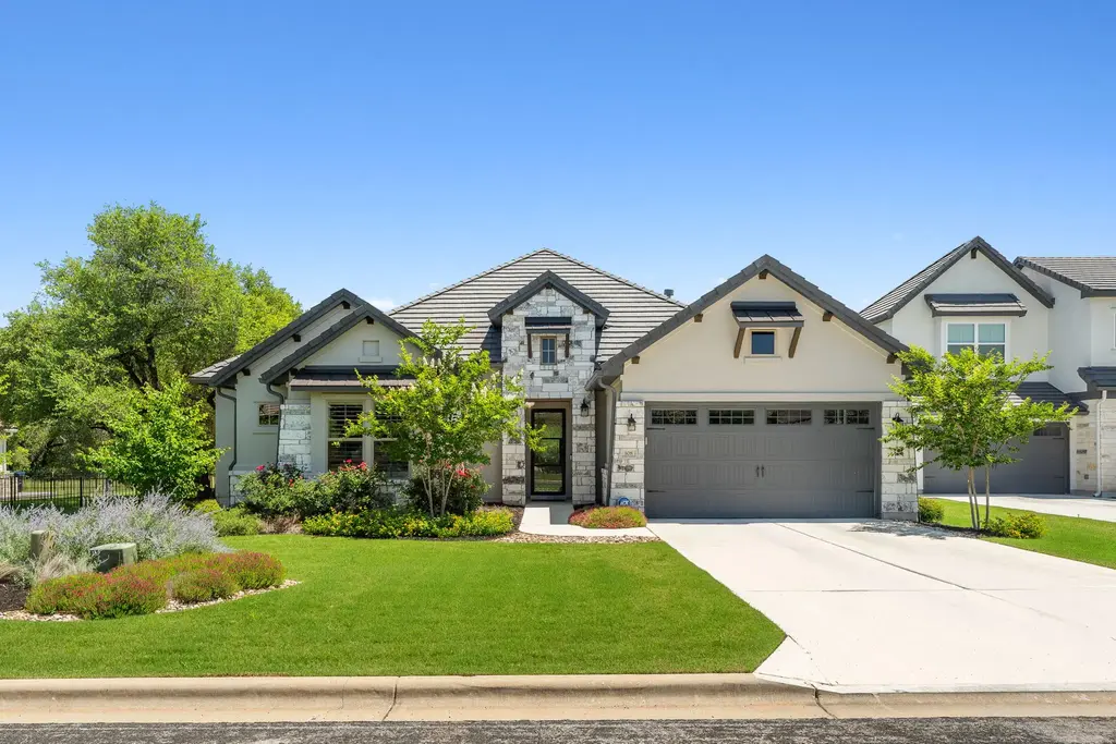 108 Oak Trail Drive, Georgetown
