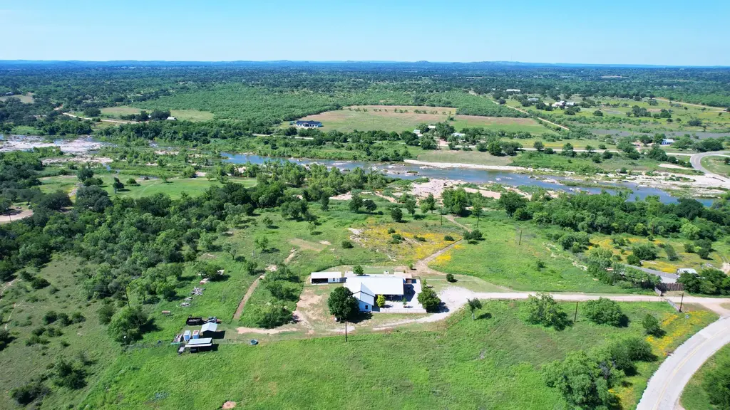 19811 W Ranch Road 152 Road, Llano