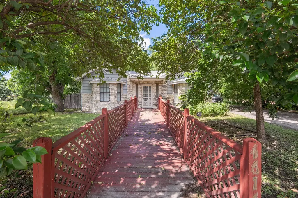 4616 E Cesar Chavez Street, Austin