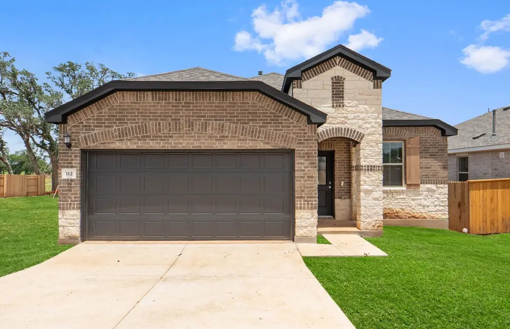112 Blackfoot Daisy Path, San Marcos