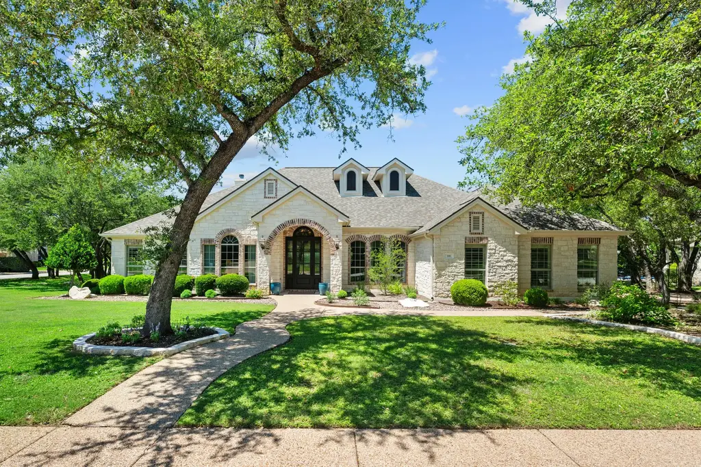 116 Woodall Drive, Georgetown