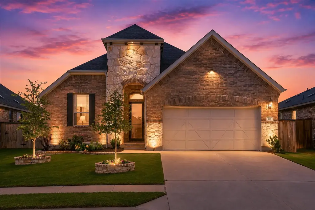 121 Shagbark Trail, Bastrop