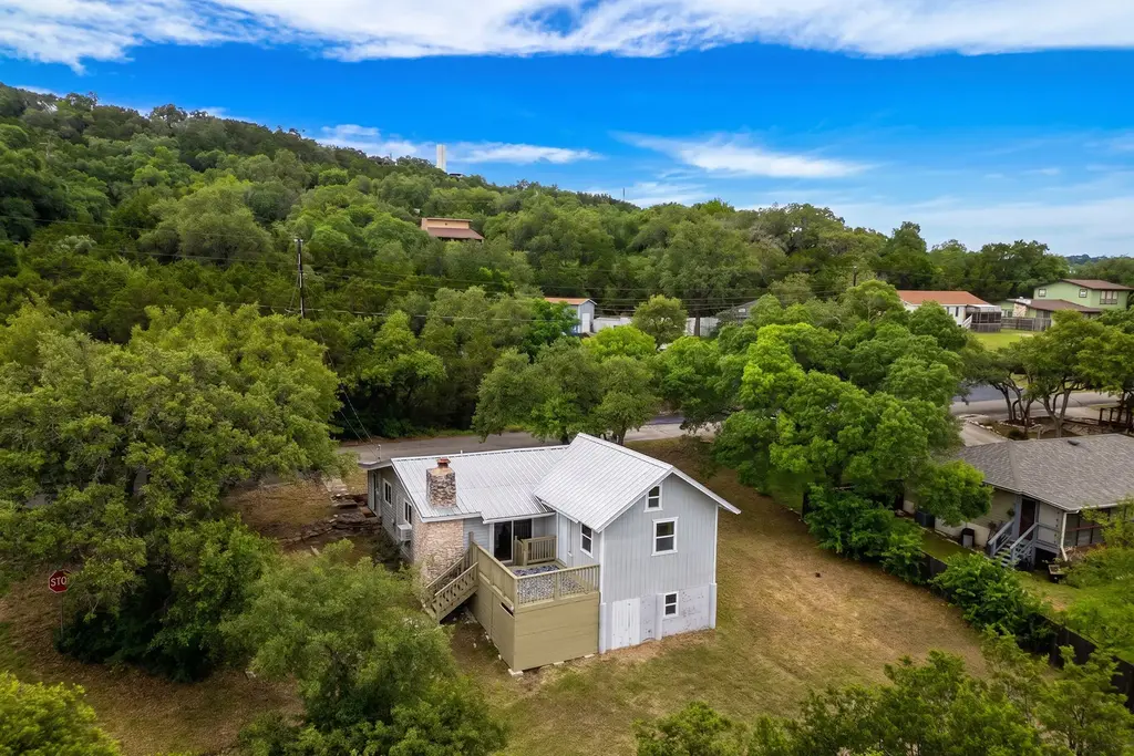 10913 Ridgeway Street, Jonestown