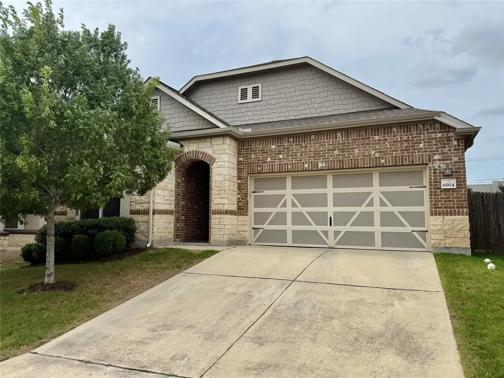 6904 Ondantra Bend, Austin