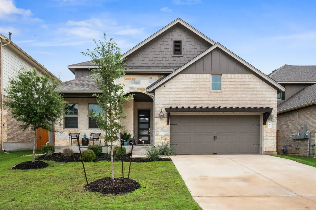 3932 Pine Cone Way, Leander