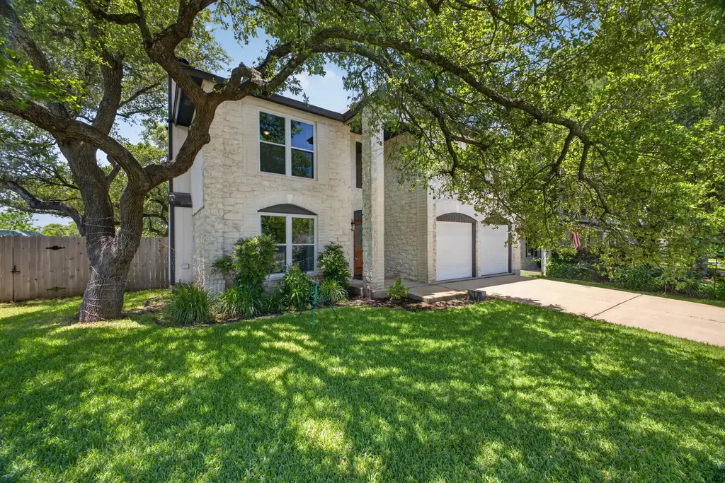 2712 Buckeye Trail, Cedar Park