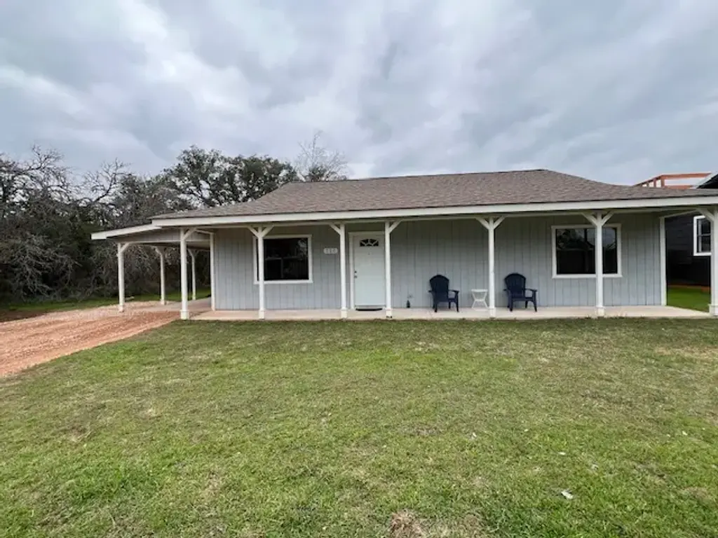 110 Midnight Sun Drive, Spicewood