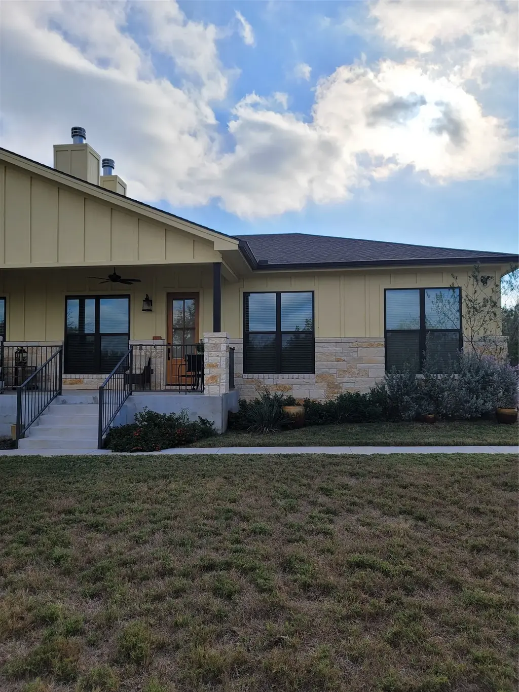 1248 Lake Shore Drive B, Spicewood