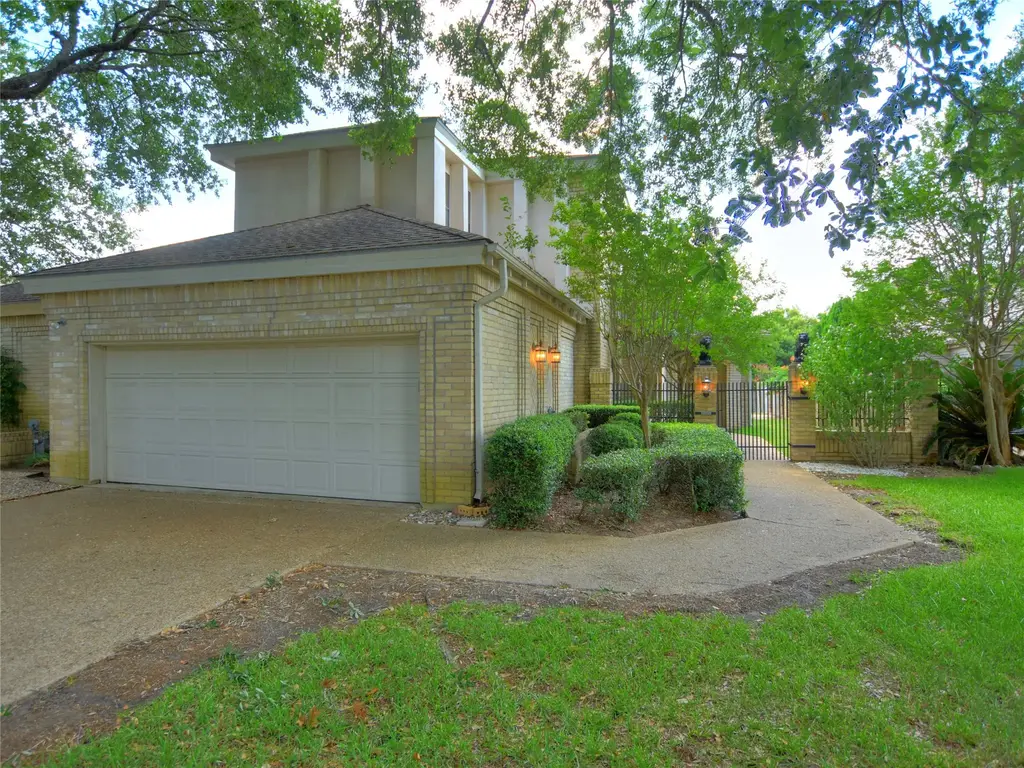 10215 River Plantation Drive B, Austin