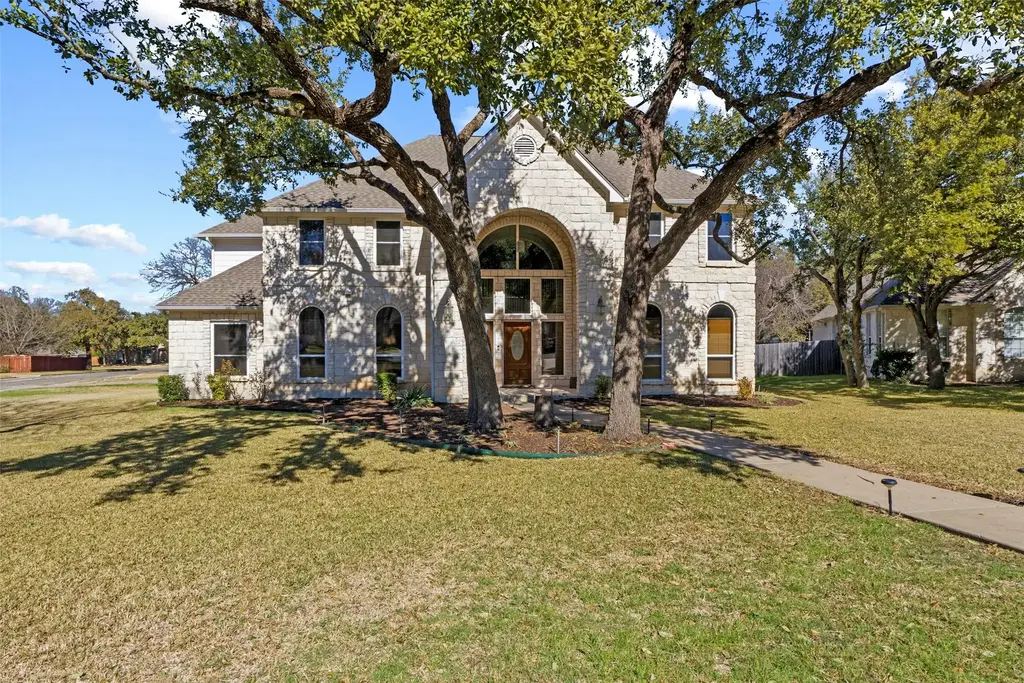 1001 Chickory Court, Round Rock