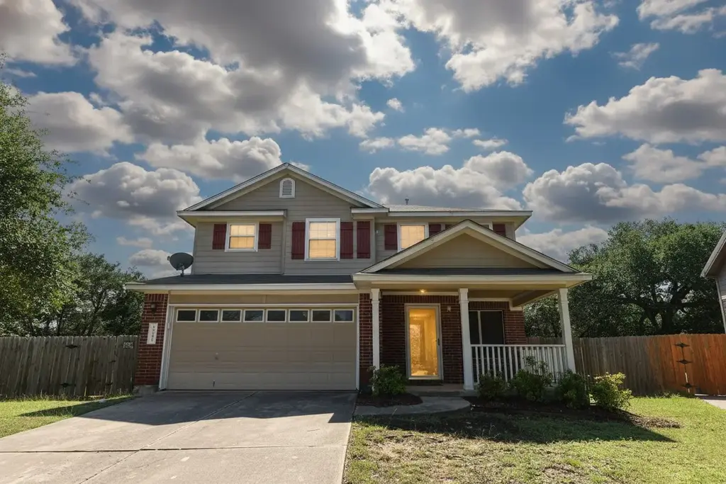 2001 Garrison Drive, Leander