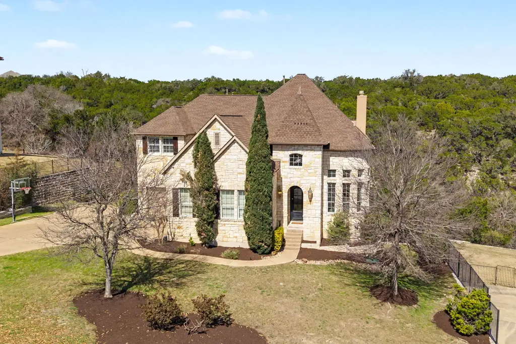 121 Burgess Lane, Austin