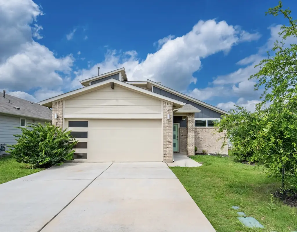 7916 City Top Boulevard, Austin