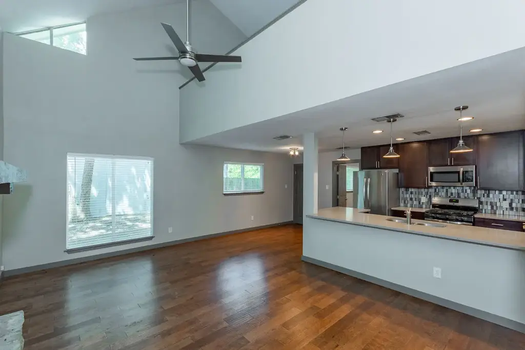 1506 Rockdale Circle B, Austin