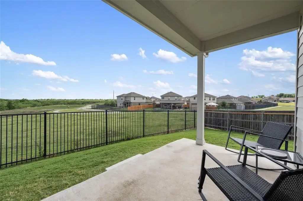 7304 Fall Ray Drive, Del Valle